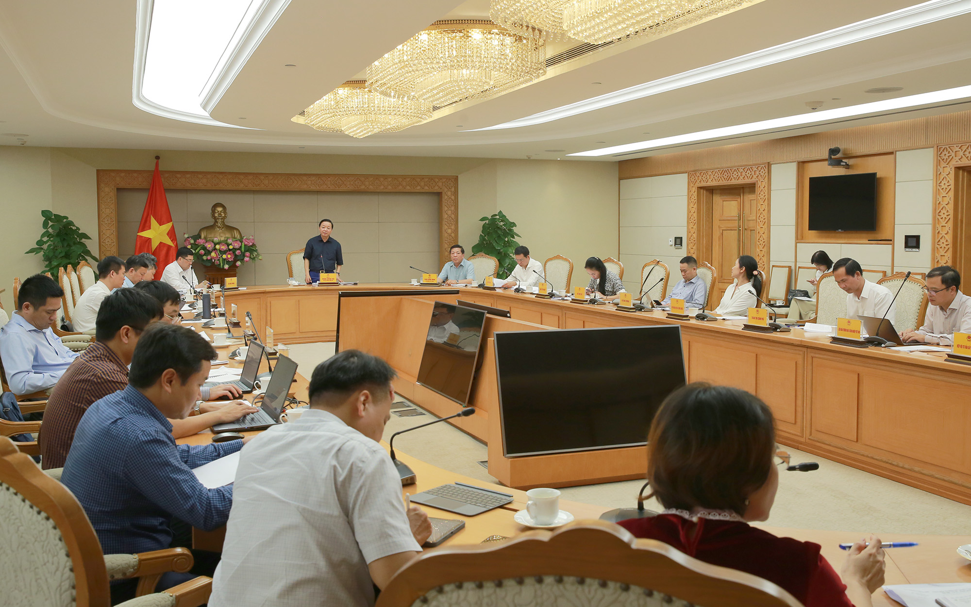 Sửa đổi Luật Xây dựng bảo đảm đồng bộ pháp luật, cắt giảm thủ tục, khuyến khích đổi mới- Ảnh 6. Sửa đổi Luật Xây dựng bảo đảm đồng bộ pháp luật, cắt giảm thủ tục, khuyến khích đổi mới- Ảnh 6.