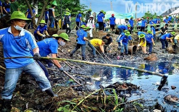 Hà Nội và TPHCM cần công bố sớm lộ trình chuyển đổi sang phương tiện giao thông xanh, kèm theo các chính sách hỗ trợ cụ thể
