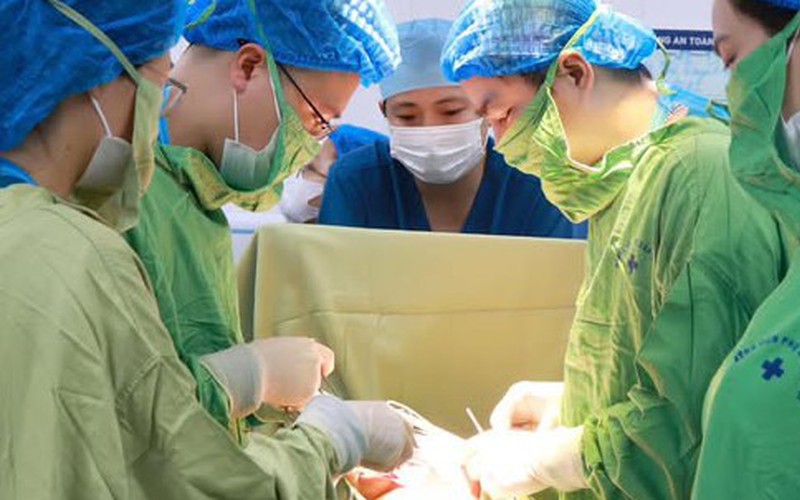 Điều kiện để bác sĩ hành nghề chuyên ngành khác