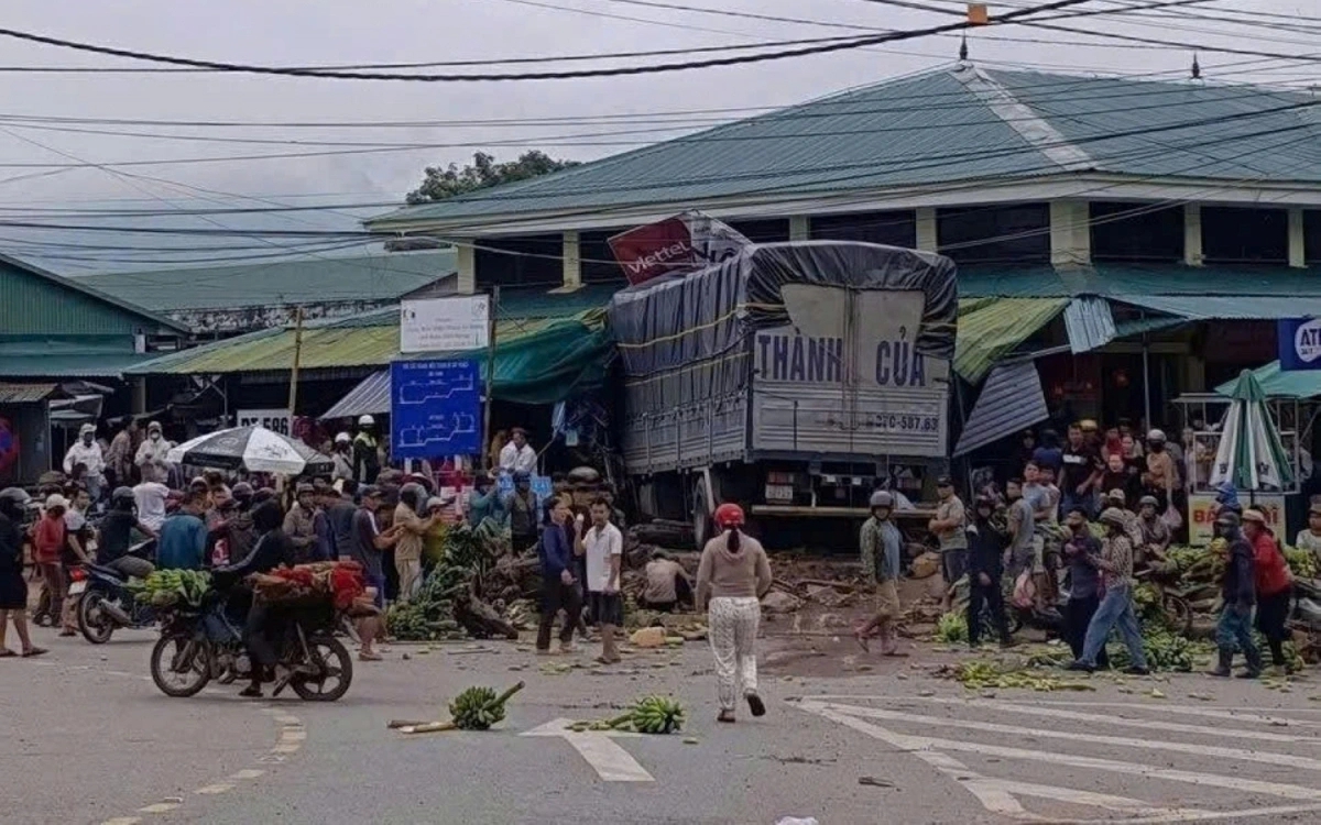 Công điện của Thủ tướng Chính phủ về khắc phục hậu quả vụ tai nạn giao thông đặc biệt nghiêm trọng trên địa bàn tỉnh Quảng Trị