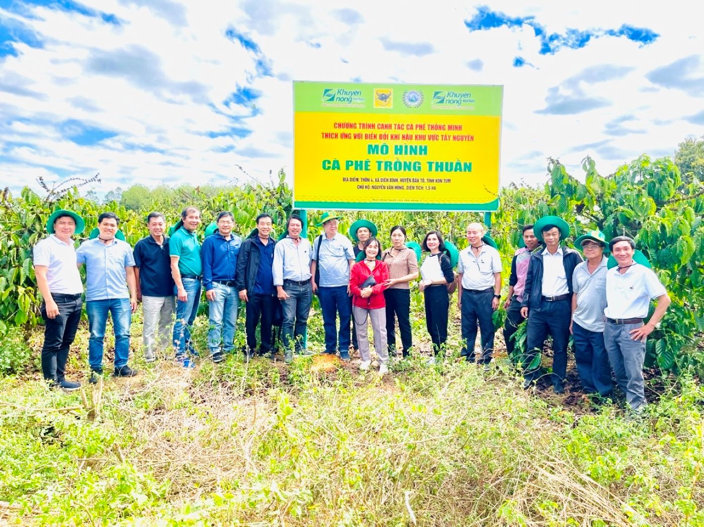 Canh tác cà phê thông minh: Định hướng phát triển bền vững trong bối cảnh biến đổi khí hậu- Ảnh 2.
