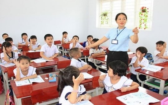 Không sử dụng biện pháp kỷ luật mang tính bạo lực, xúc phạm nhân phẩm của học sinh