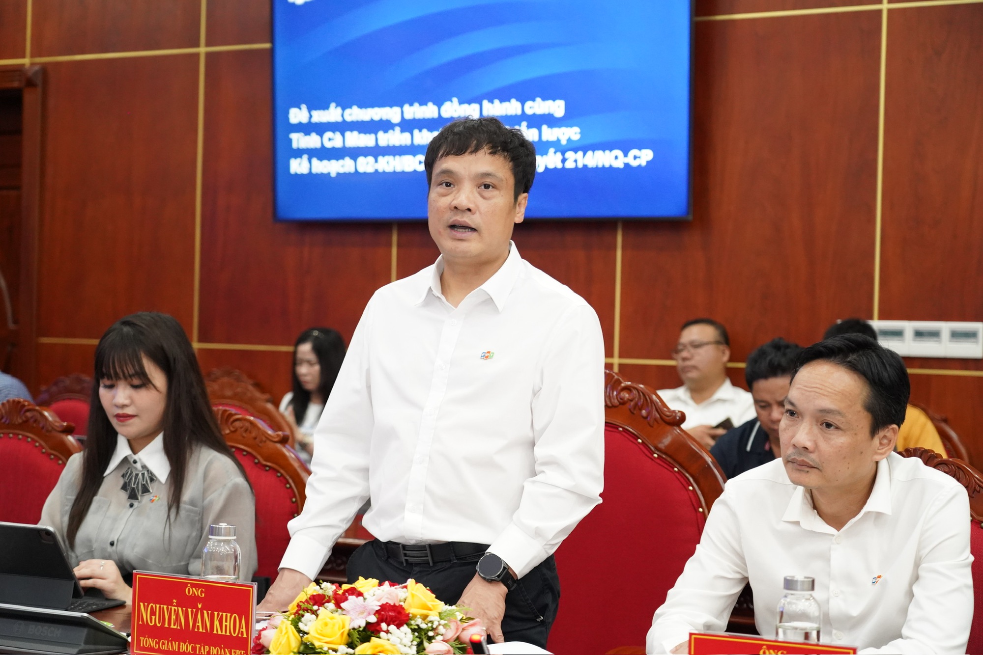 FPT và UBND Cà Mau hợp tác toàn diện về chuyển đổi số và phát triển nhân lực đến 2030- Ảnh 2. FPT và UBND Cà Mau hợp tác toàn diện về chuyển đổi số và phát triển nhân lực đến 2030- Ảnh 2.