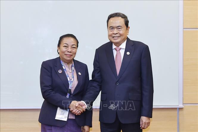 Chủ tịch Quốc hội Trần Thanh Mẫn gặp Phó Chủ tịch Quốc hội Lào- Ảnh 1. Chủ tịch Quốc hội Trần Thanh Mẫn gặp Phó Chủ tịch Quốc hội Lào- Ảnh 1.