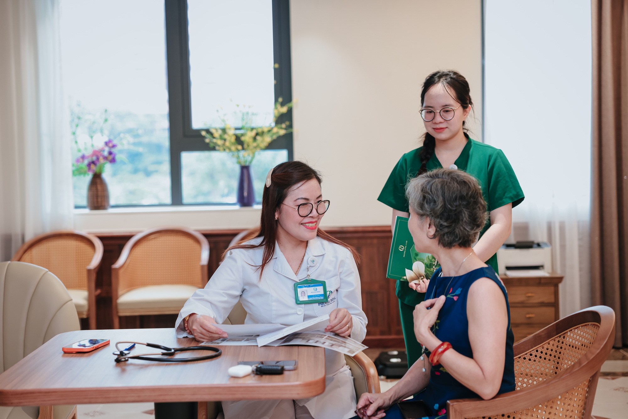 Lớp học đặc biệt: Mô hình bán trú dành cho người cao tuổi- Ảnh 2. Lớp học đặc biệt: Mô hình bán trú dành cho người cao tuổi- Ảnh 2.