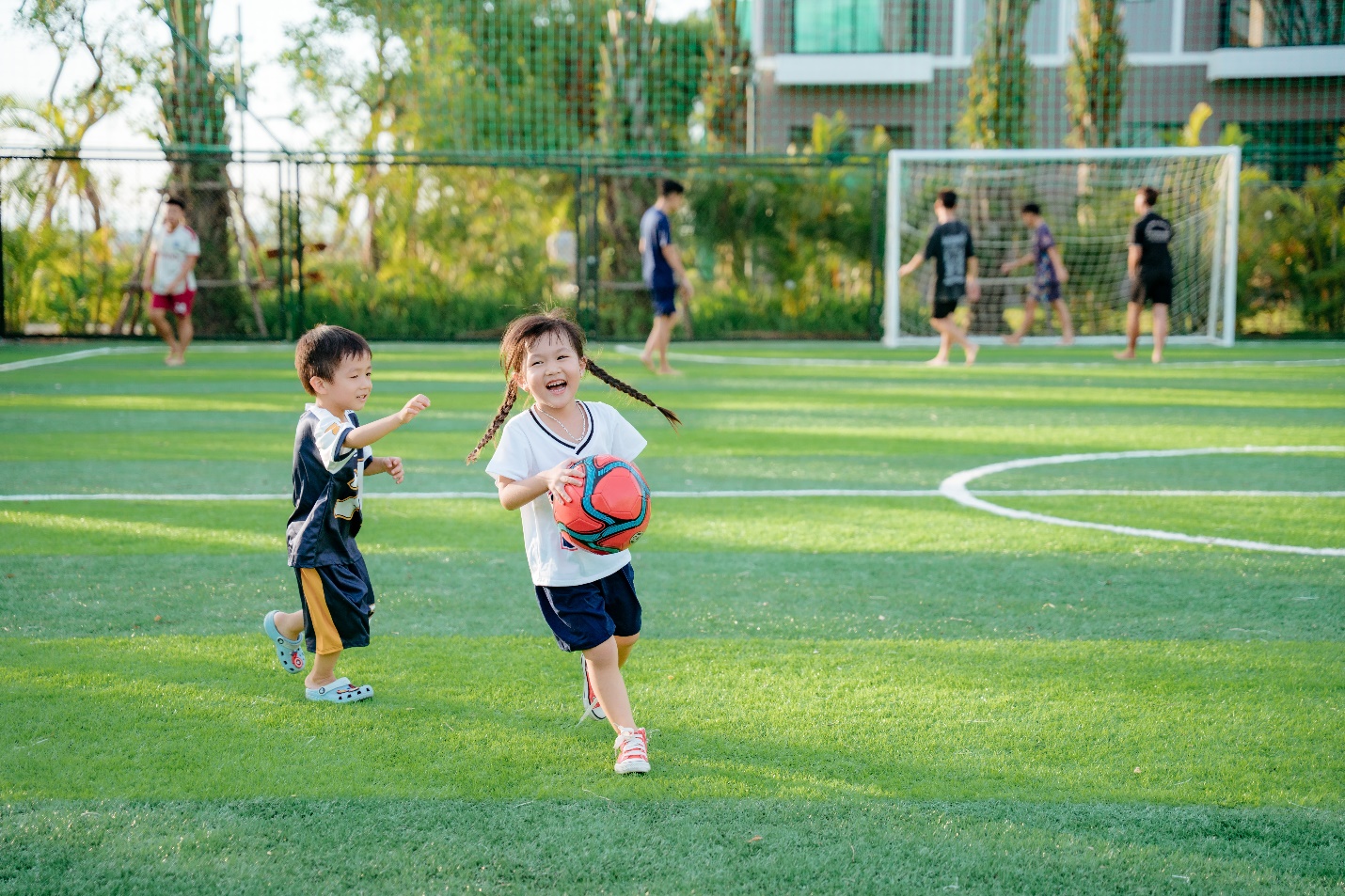 Ecopark ra mắt The Campus 2: Đại lộ kết nối tương lai tại trung tâm kinh tế lớn nhất Bắc Trung Bộ- Ảnh 7. Ecopark ra mắt The Campus 2: Đại lộ kết nối tương lai tại trung tâm kinh tế lớn nhất Bắc Trung Bộ- Ảnh 7.