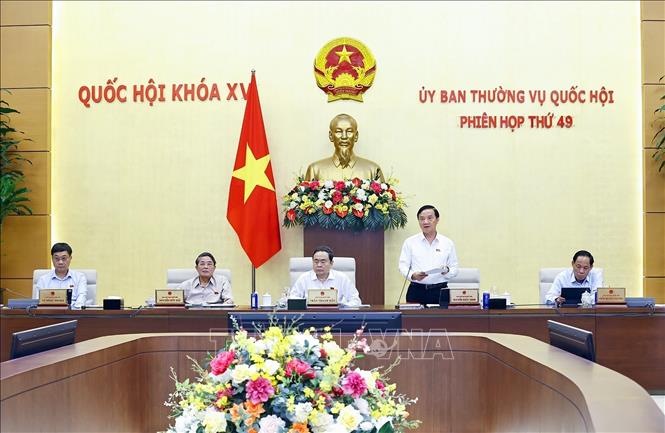 Phiên họp thứ 49 Ủy ban Thường vụ Quốc hội: Tán thành nội dung Báo cáo tổng kết công tác của Chính phủ - Ảnh 2.