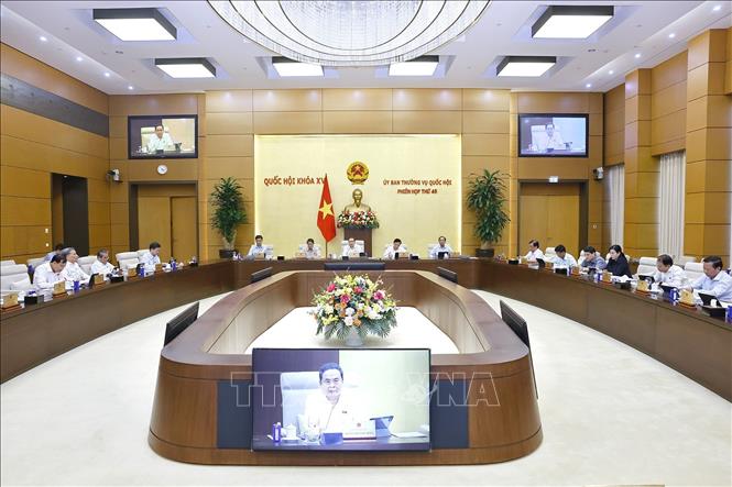 Phiên họp thứ 49 Ủy ban Thường vụ Quốc hội: Tán thành nội dung Báo cáo tổng kết công tác của Chính phủ - Ảnh 1.