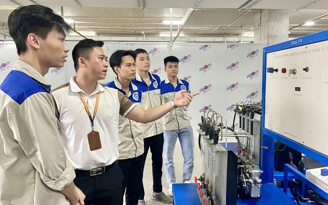 Đề xuất quy định xếp lương đối với giáo viên trung cấp và sơ cấp