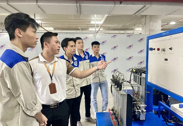 Đề xuất quy định xếp lương đối với giáo viên trung cấp và sơ cấp- Ảnh 1.