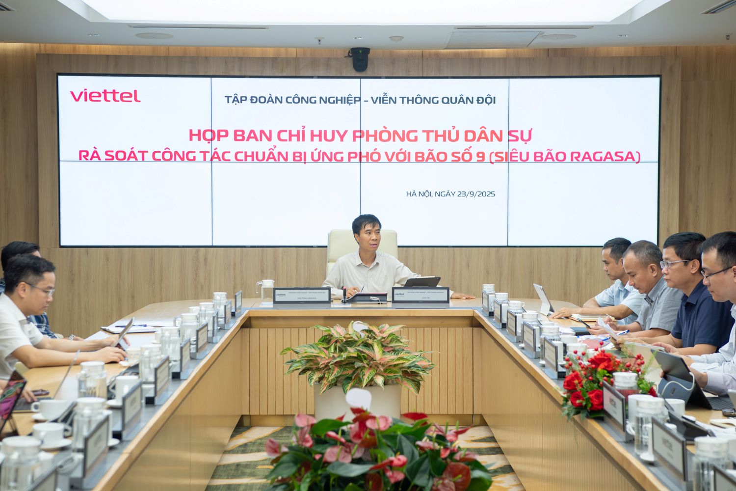 Viettel: Đảm bảo duy trì mạng lưới trong và sau bão Ragasa- Ảnh 1.