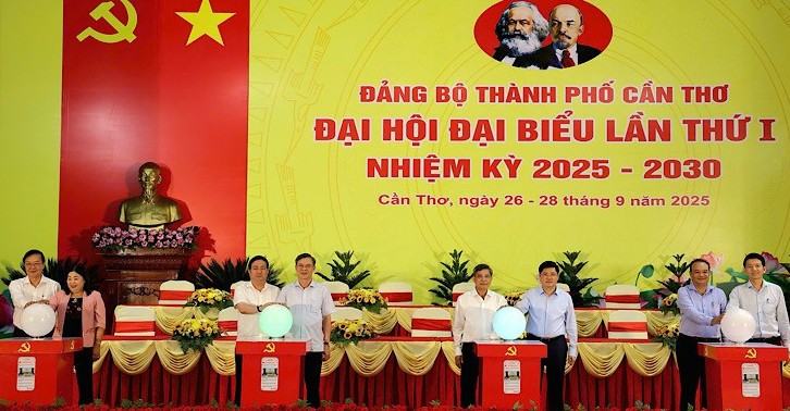 Cần Thơ ra mắt Trang thông tin điện tử và Chuyên mục Đại hội đại biểu Đảng bộ lần thứ I- Ảnh 1.