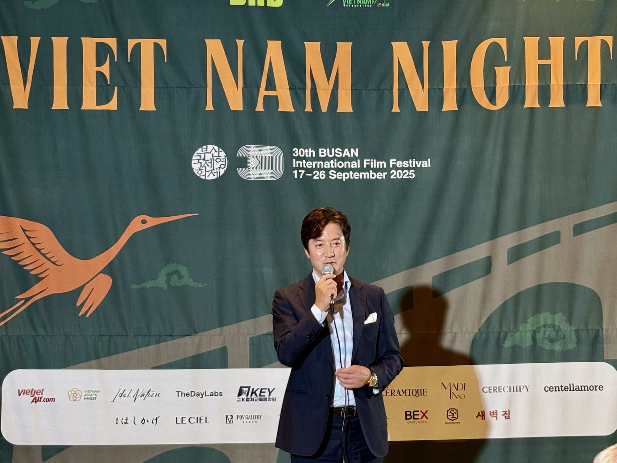 Đêm Việt Nam: Ấn tượng mạnh mẽ về sức sống mới của điện ảnh Việt Nam- Ảnh 3. Đêm Việt Nam: Ấn tượng mạnh mẽ về sức sống mới của điện ảnh Việt Nam- Ảnh 3.