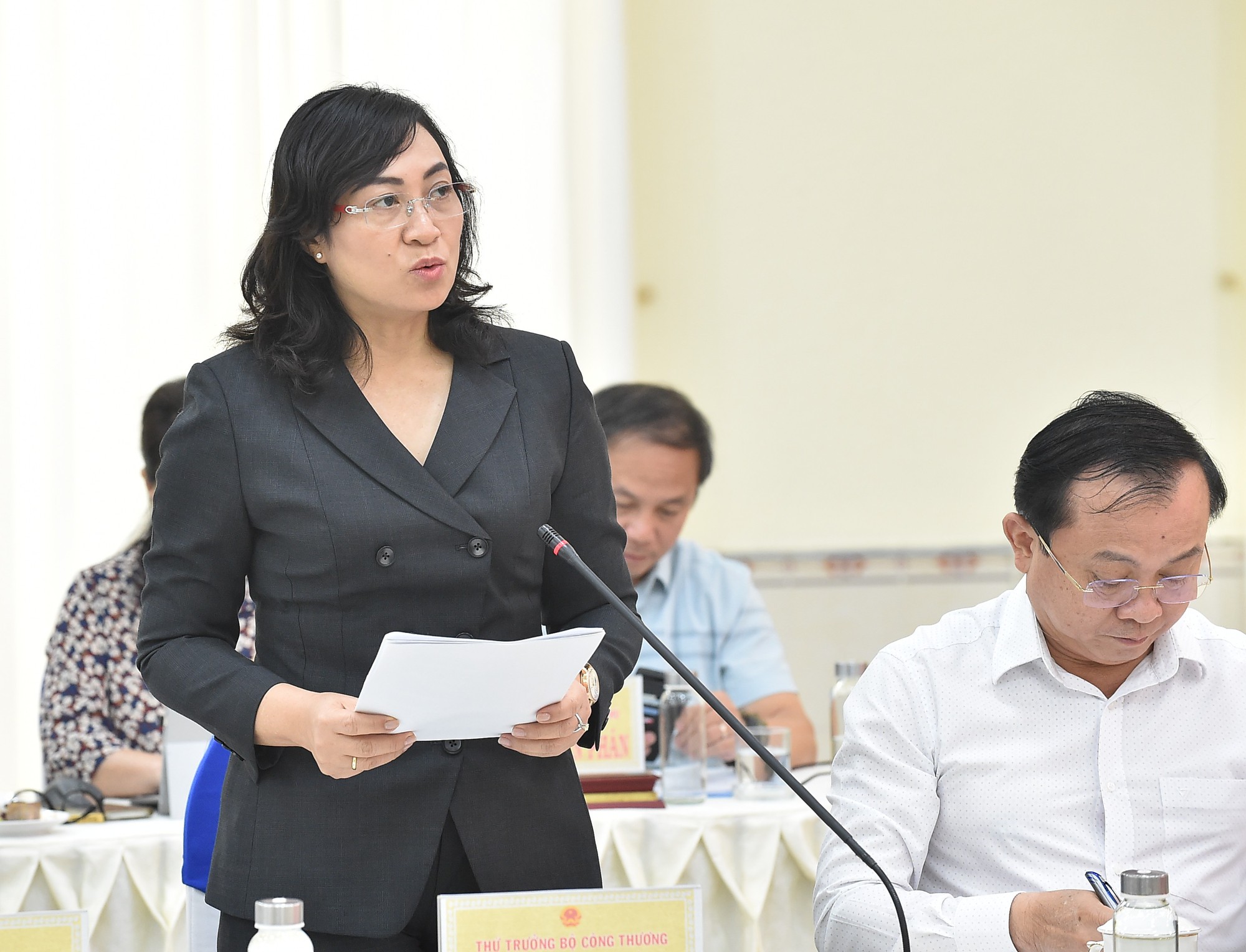 Phó Thủ tướng Mai Văn Chính: Tây Ninh cần tháo gỡ hết khó khăn, phấn đấu đạt kết quả cao nhất về kinh tế-xã hội- Ảnh 4.