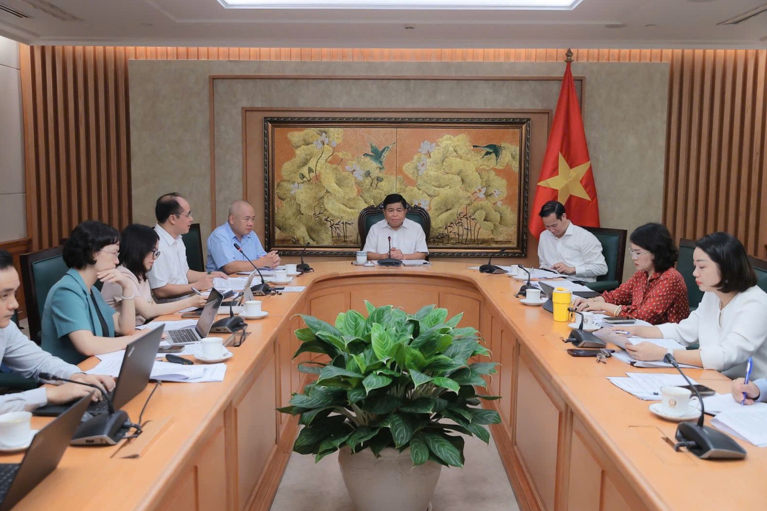 Triển khai Nghị quyết 68-NQ/TW: Tập trung thực hiện, lan toả những chính sách doanh nghiệp được hưởng lợi- Ảnh 2.