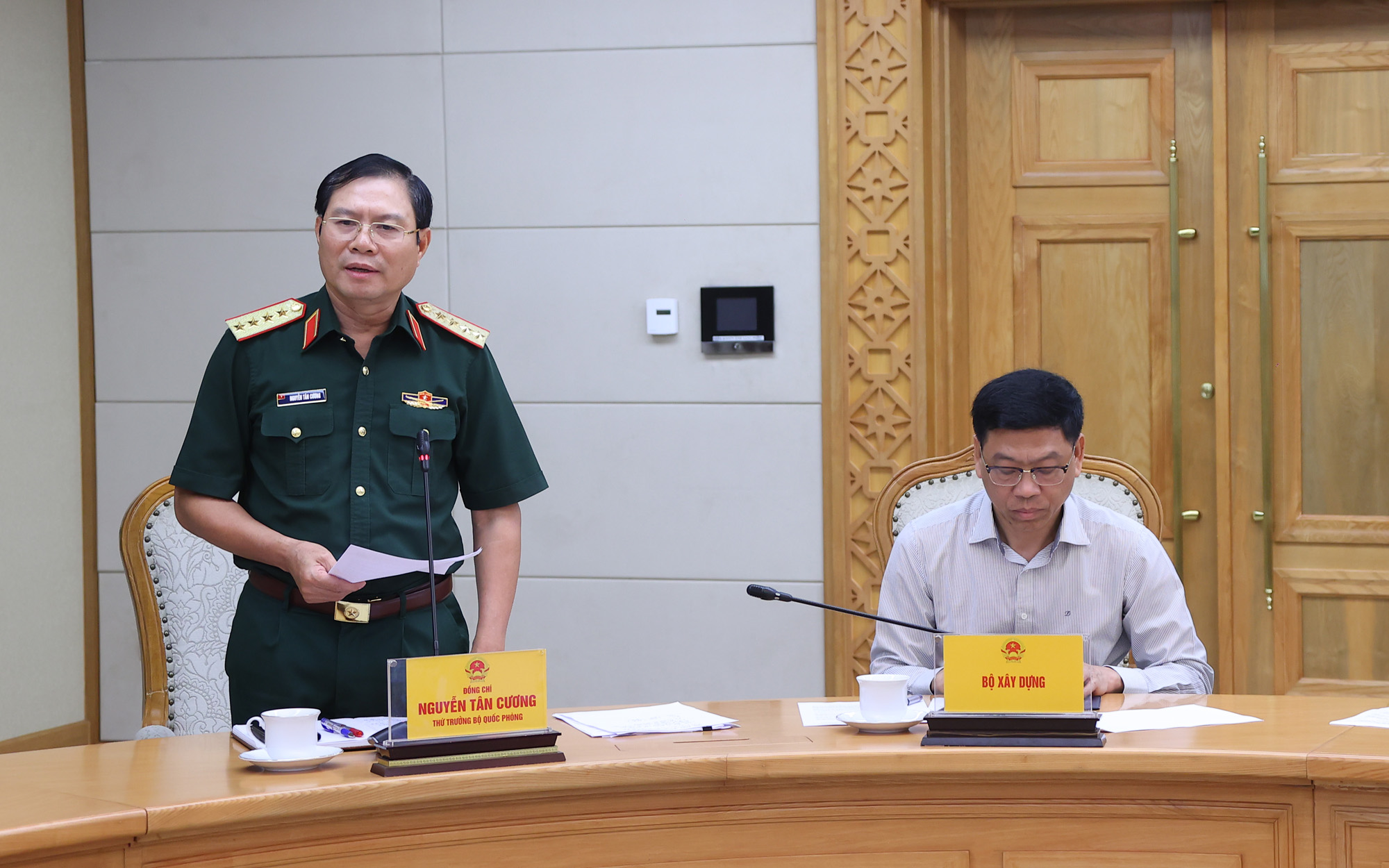 Khẩn trương ứng phó bão số 10: Hành động sớm, chuẩn bị kỹ, dự báo đúng, trách nhiệm rõ- Ảnh 4.