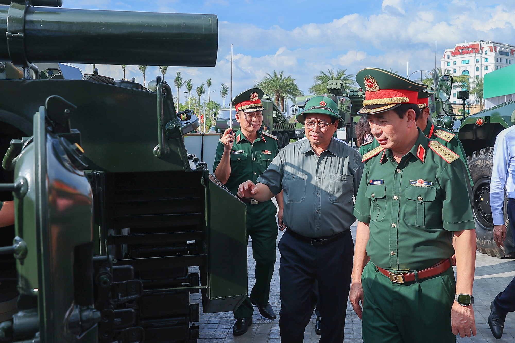 Thủ tướng Phạm Minh Chính làm việc tại Tổng cục Công nghiệp quốc phòng- Ảnh 3.