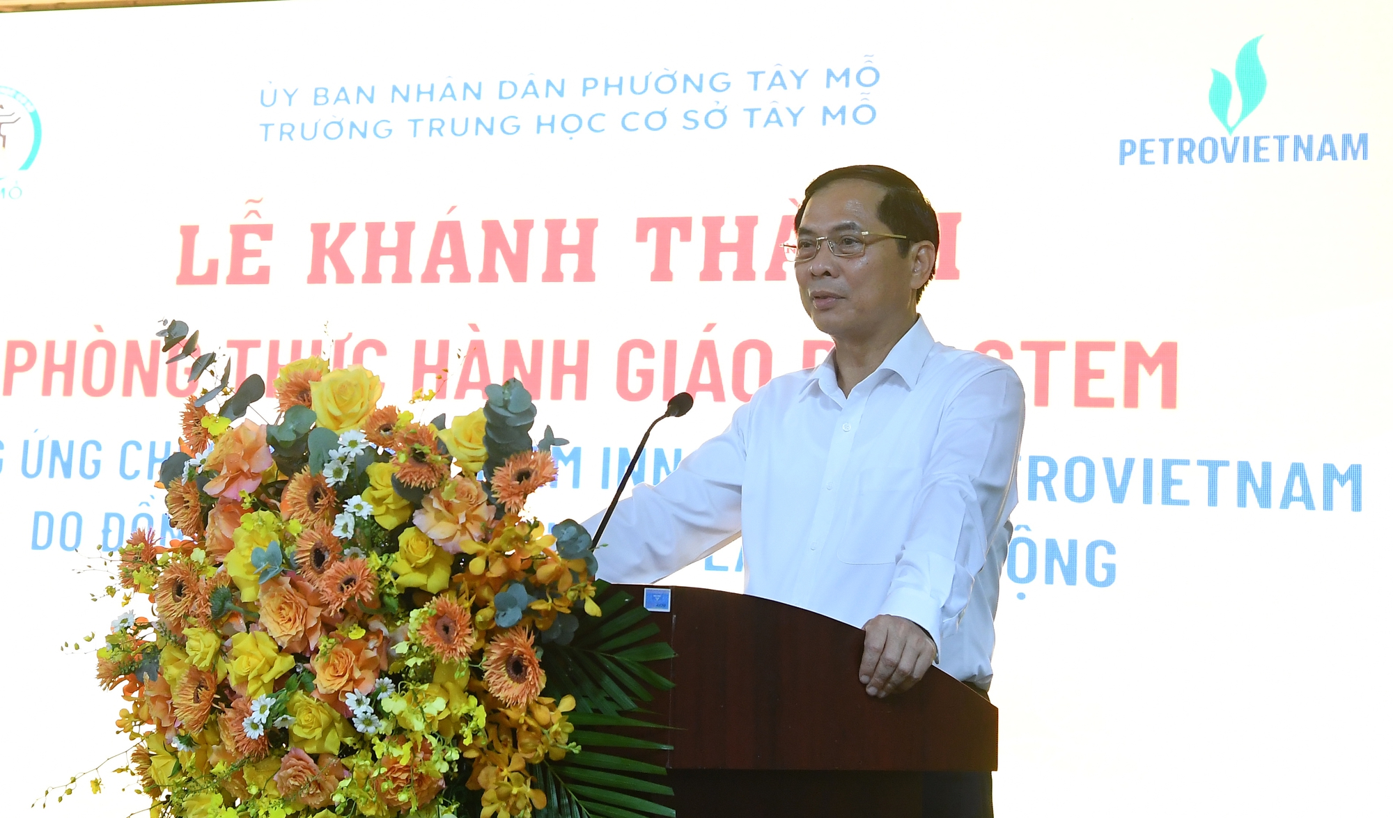 Hà Nội có thêm 2 trường THCS được trang bị phòng học STEM- Ảnh 2. Hà Nội có thêm 2 trường THCS được trang bị phòng học STEM- Ảnh 2.