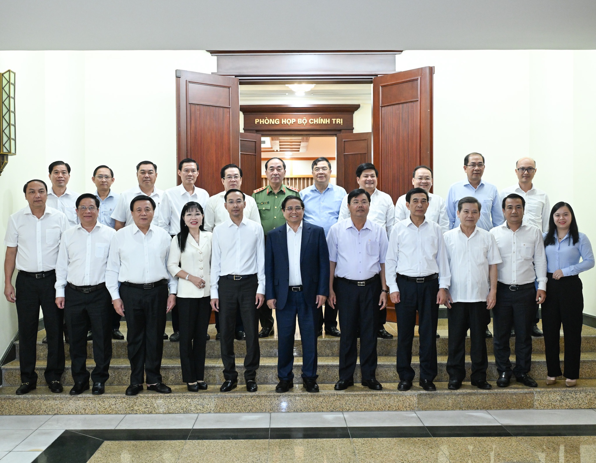 Bộ Chính trị cho ý kiến về công tác chuẩn bị Đại hội Đảng bộ tỉnh An Giang và Lâm Đồng- Ảnh 6. Bộ Chính trị cho ý kiến về công tác chuẩn bị Đại hội Đảng bộ tỉnh An Giang và Lâm Đồng- Ảnh 6.