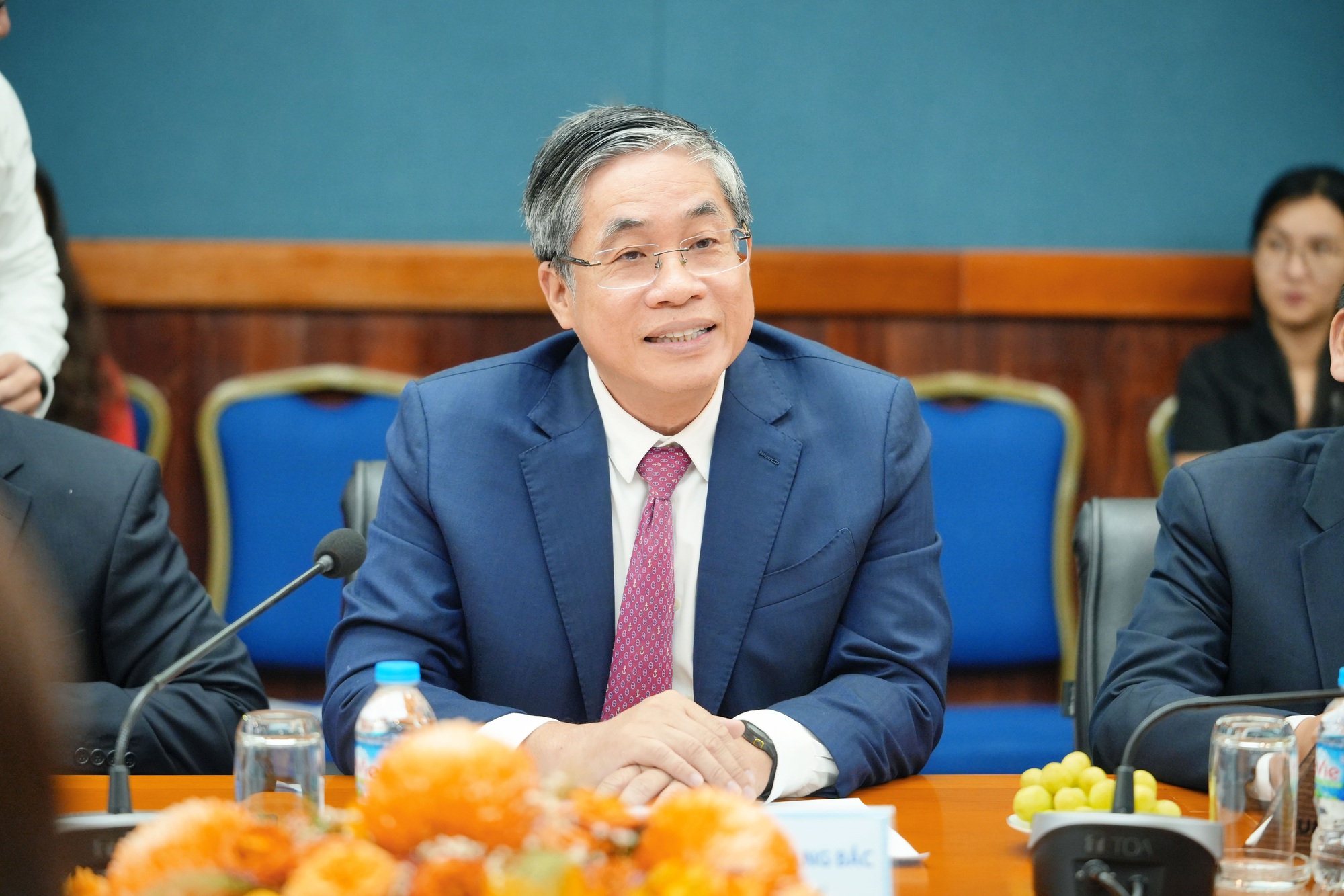 Thiết lập đường dây nóng trực tiếp giữa Bệnh viện Đại học Y dược TPHCM với FPT Long Châu- Ảnh 3. Thiết lập đường dây nóng trực tiếp giữa Bệnh viện Đại học Y dược TPHCM với FPT Long Châu- Ảnh 3.