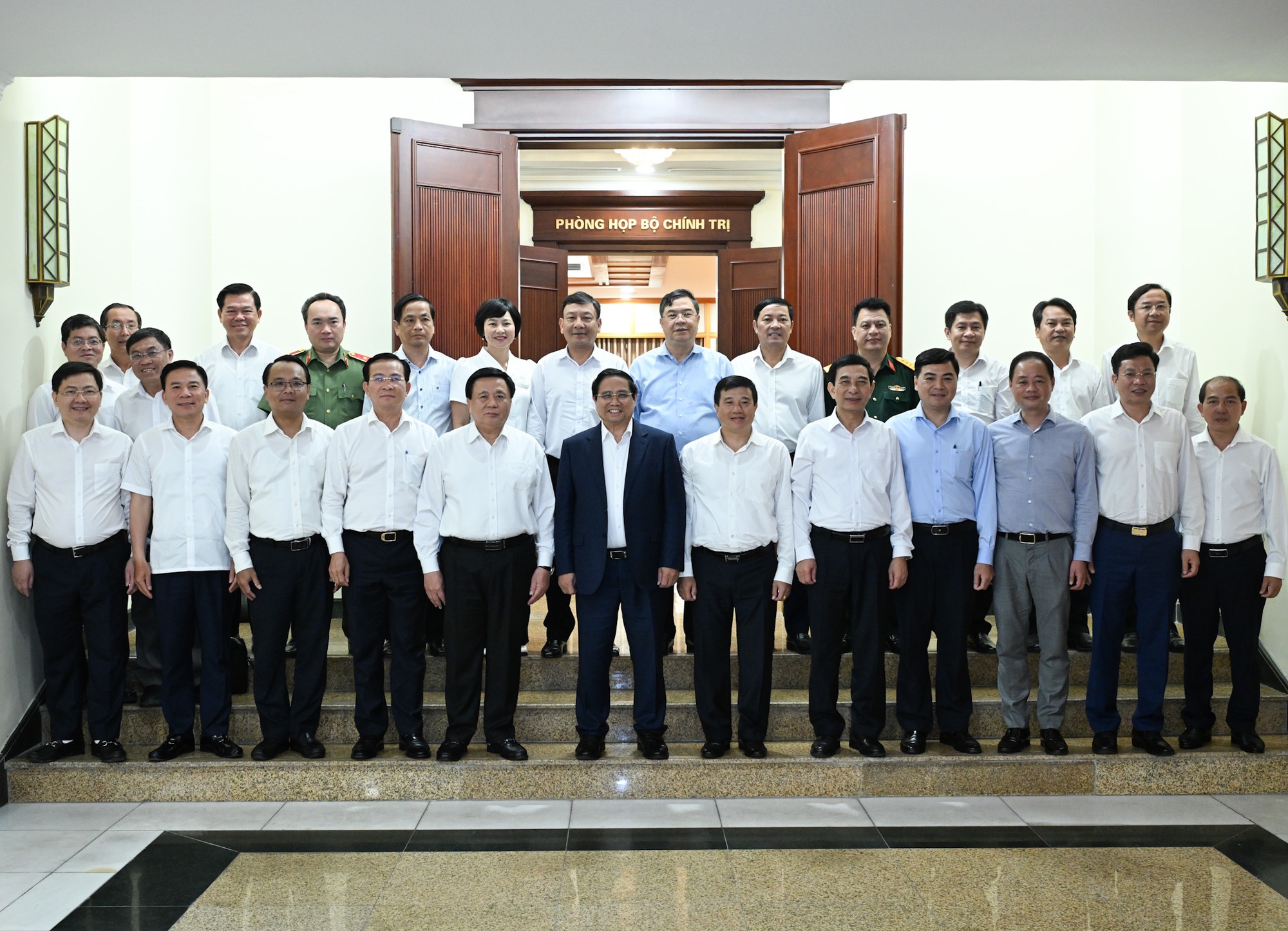 Bộ Chính trị cho ý kiến về công tác chuẩn bị Đại hội Đảng bộ tỉnh An Giang và Lâm Đồng- Ảnh 7. Bộ Chính trị cho ý kiến về công tác chuẩn bị Đại hội Đảng bộ tỉnh An Giang và Lâm Đồng- Ảnh 7.