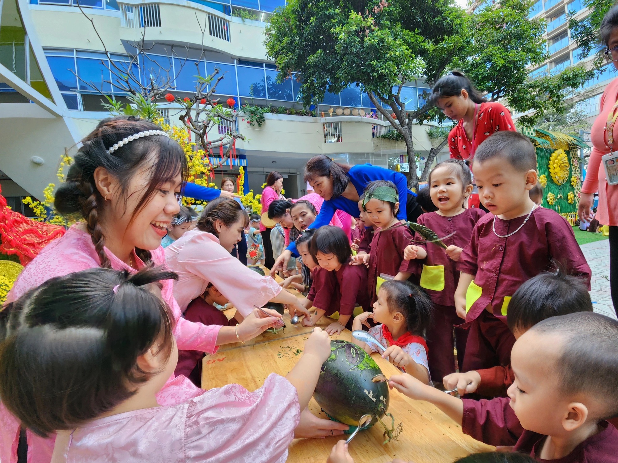 CẬP NHẬT: Kỷ niệm 80 năm truyền thống ngành Giáo dục và Lễ khai giảng đặc biệt- Ảnh 3.