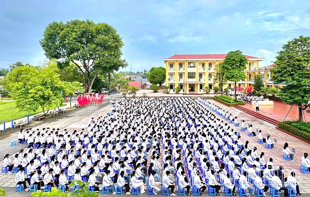 CẬP NHẬT: Kỷ niệm 80 năm truyền thống ngành Giáo dục và Lễ khai giảng đặc biệt- Ảnh 8.