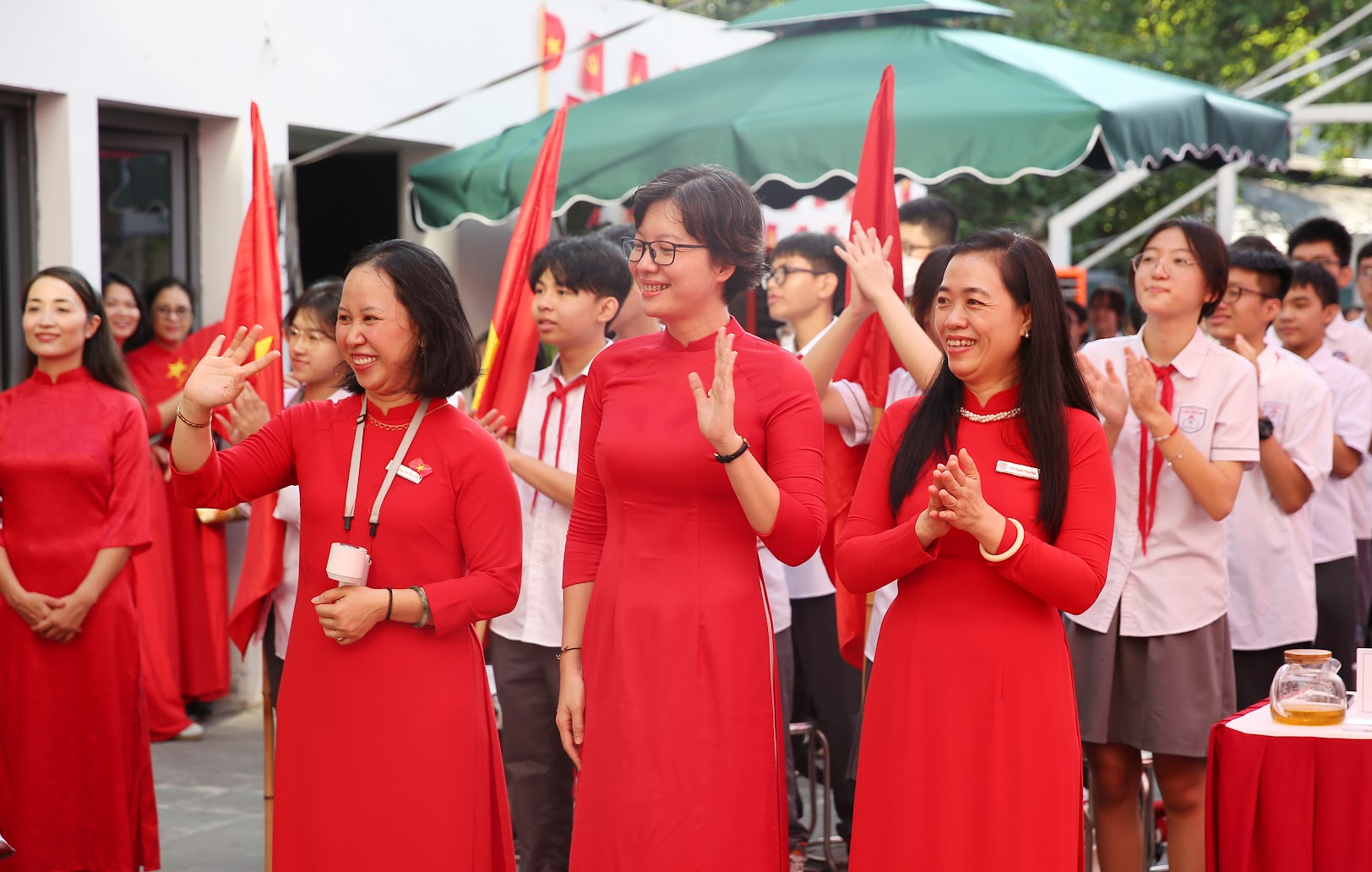 Chùm ảnh: Tưng bừng lễ khai giảng năm học mới 2025-2026 trên cả nước- Ảnh 4.