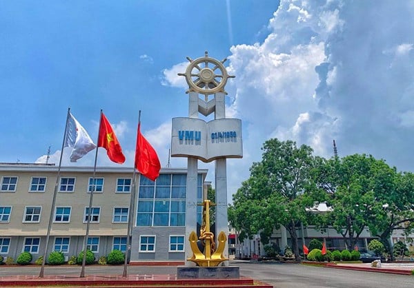 Xây dựng Trường ĐH Hàng hải Việt Nam thành trường trọng điểm quốc gia về lĩnh vực kinh tế biển- Ảnh 1. Xây dựng Trường ĐH Hàng hải Việt Nam thành trường trọng điểm quốc gia về lĩnh vực kinh tế biển- Ảnh 1.