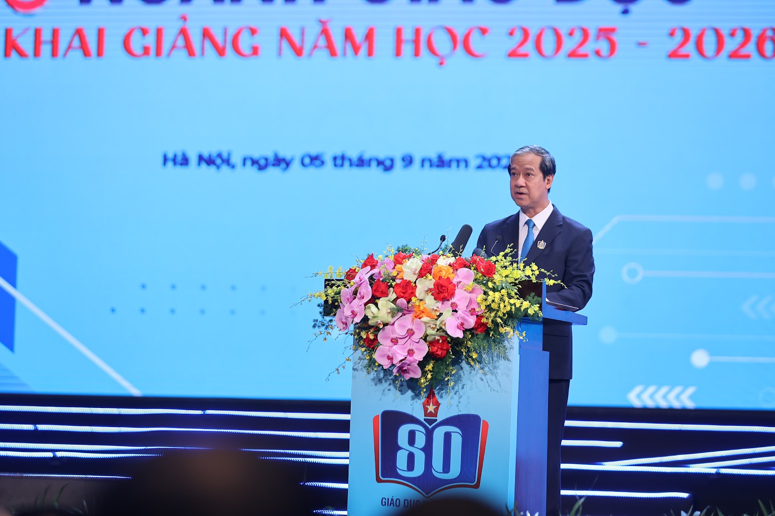 TỔNG THUẬT: Lễ khai giảng đặc biệt của 1,6 triệu thầy, cô và gần 26 triệu học sinh, sinh viên- Ảnh 10.
