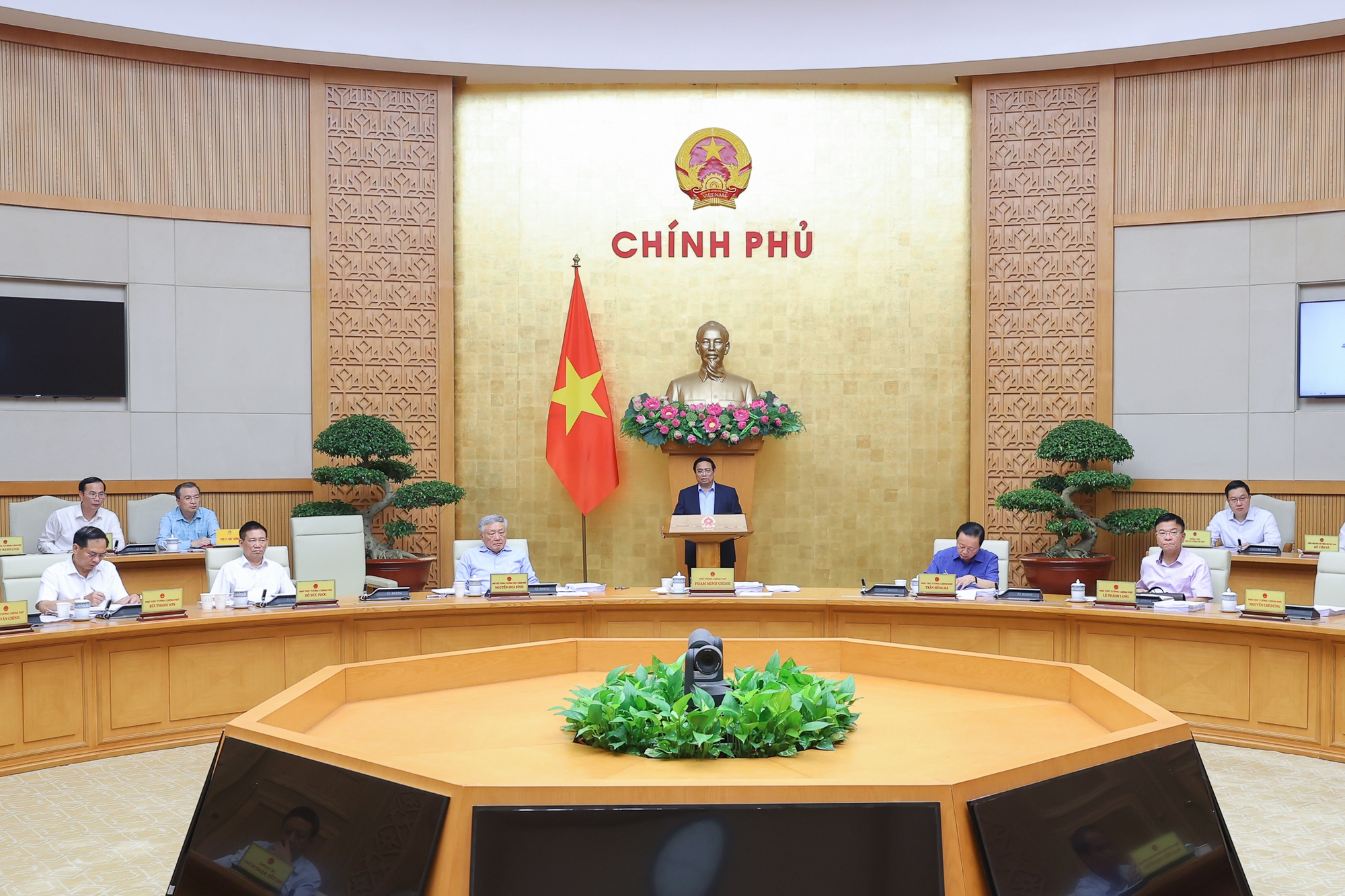 Thủ tướng: Kiên định mục tiêu tăng trưởng cao nhưng bền vững, ổn định và phát triển- Ảnh 3. Thủ tướng: Kiên định mục tiêu tăng trưởng cao nhưng bền vững, ổn định và phát triển- Ảnh 3.