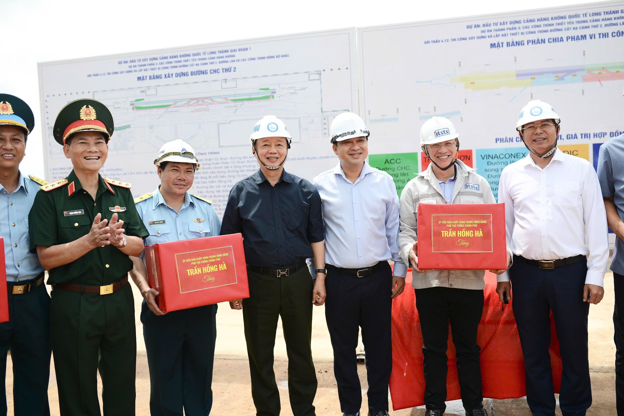 Sân bay Long Thành phải hoàn thành đúng tiến độ an toàn, hiệu quả và để lại dấu ấn lâu dài- Ảnh 7. Sân bay Long Thành phải hoàn thành đúng tiến độ an toàn, hiệu quả và để lại dấu ấn lâu dài- Ảnh 7.