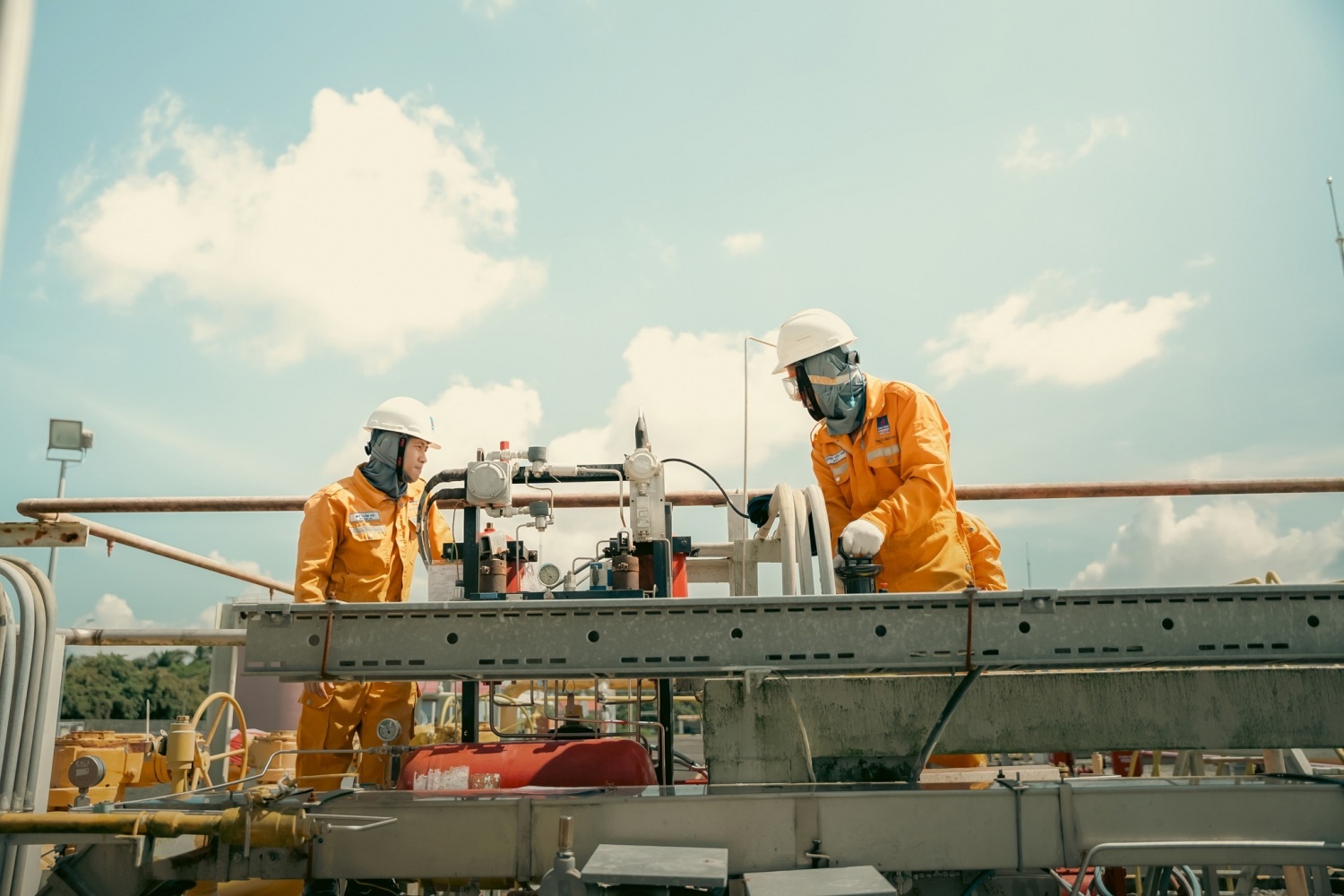 Petrovietnam: Hành trình 50 năm từ những giọt dầu đầu tiên đến tầm nhìn kiến tạo năng lượng quốc gia- Ảnh 4.