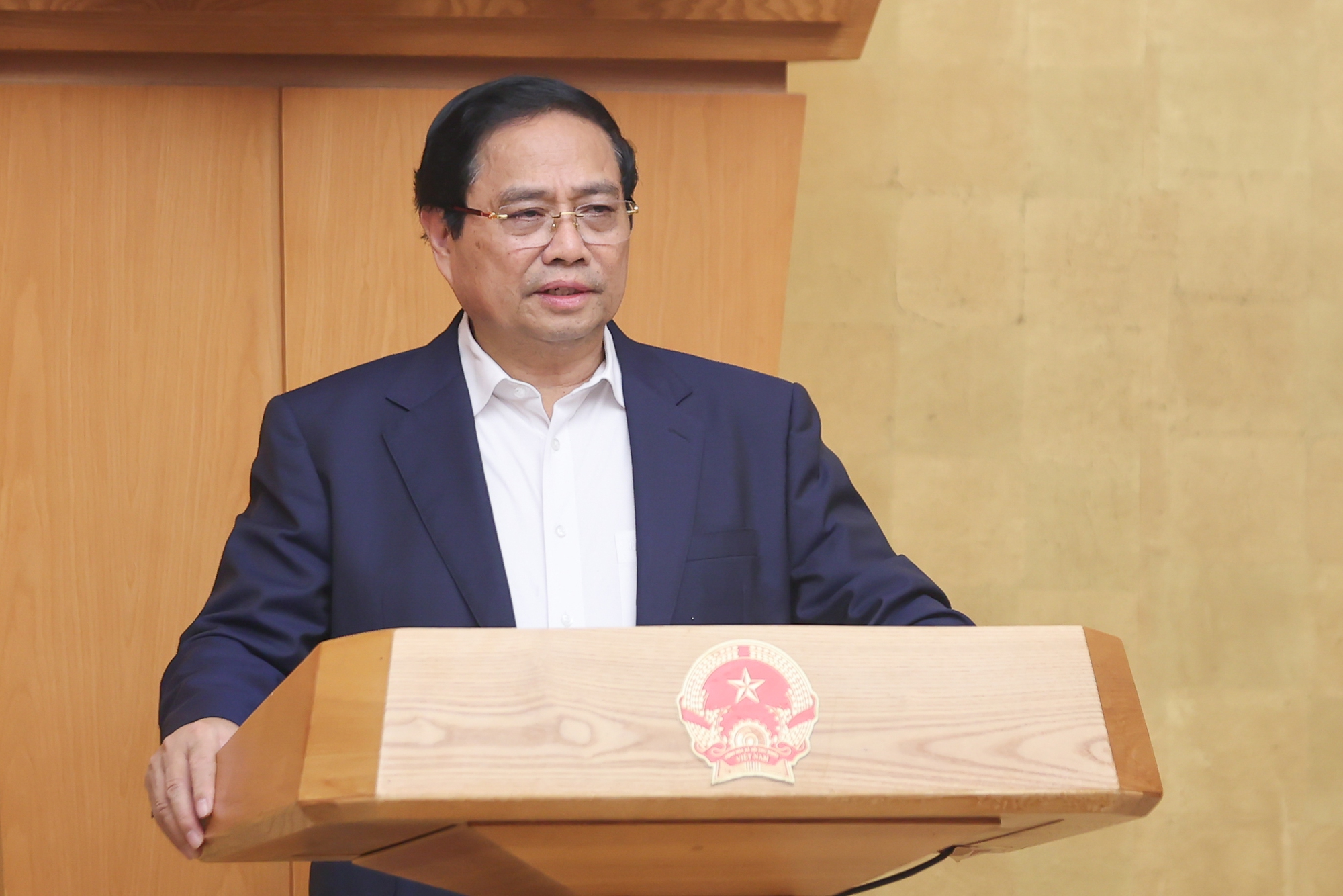 Thủ tướng yêu cầu quán triệt '6 tăng cường' trong xây dựng, hoàn thiện pháp luật- Ảnh 1. Thủ tướng yêu cầu quán triệt '6 tăng cường' trong xây dựng, hoàn thiện pháp luật- Ảnh 1.
