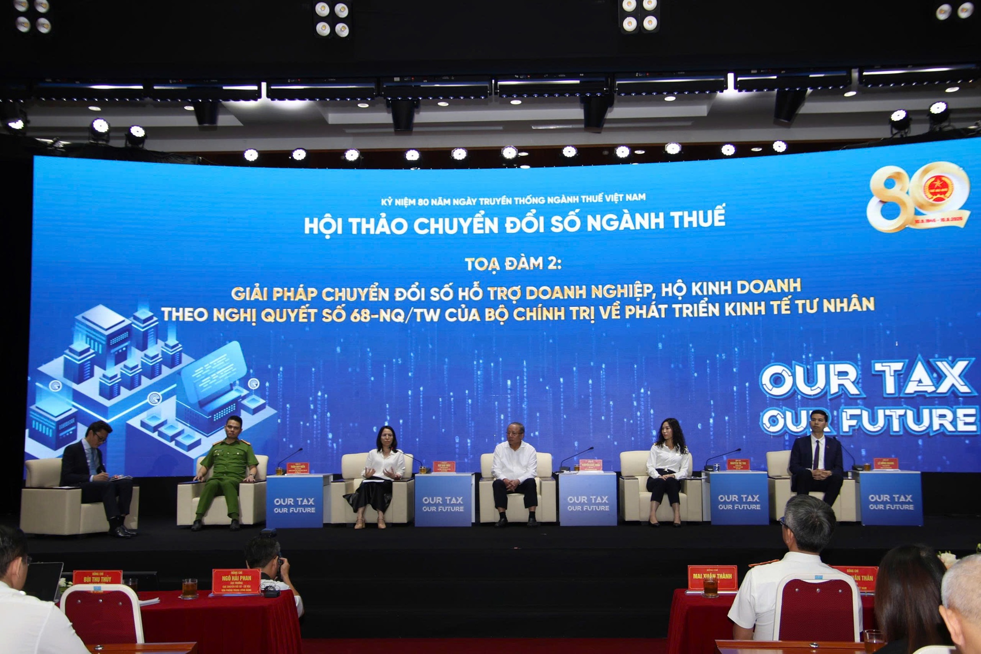 Chuyển đổi số ngành Thuế: Trụ cột thúc đẩy phát triển kinh tế tư nhân- Ảnh 1. Chuyển đổi số ngành Thuế: Trụ cột thúc đẩy phát triển kinh tế tư nhân- Ảnh 1.