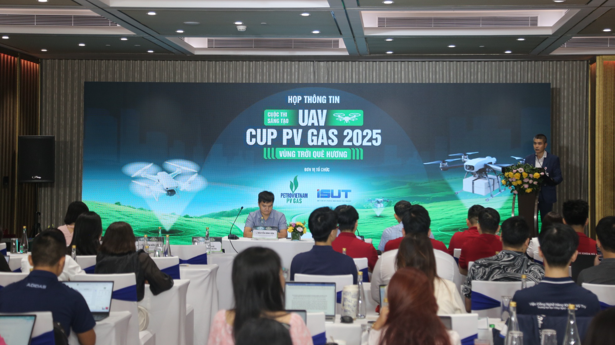 Cuộc thi sáng tạo UAV 2025: Sân chơi công nghệ cho thế hệ trẻ Việt Nam- Ảnh 1. Cuộc thi sáng tạo UAV 2025: Sân chơi công nghệ cho thế hệ trẻ Việt Nam- Ảnh 1.