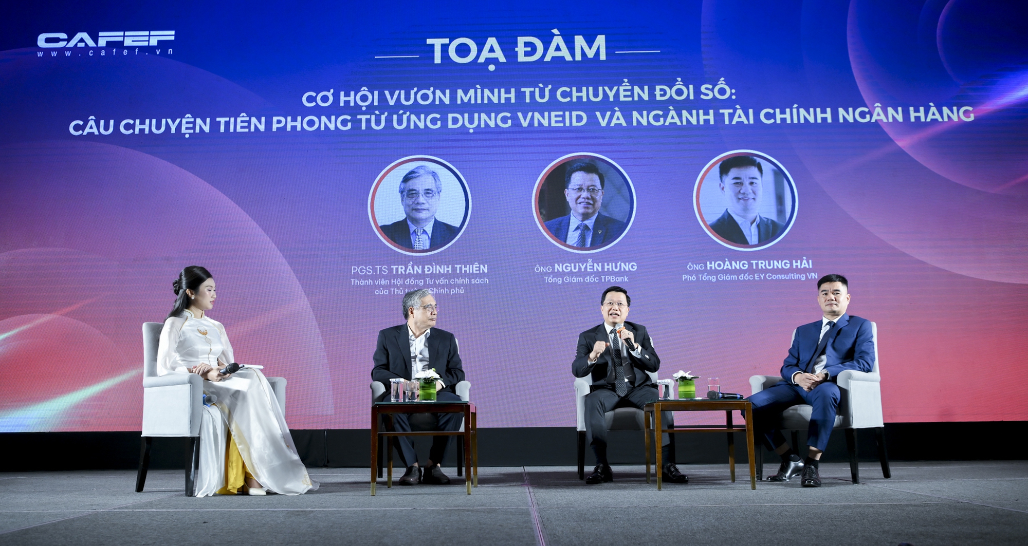E-Vietnam: Khát vọng số hóa và hành trình vượt lên từ chuyển đổi số- Ảnh 1.