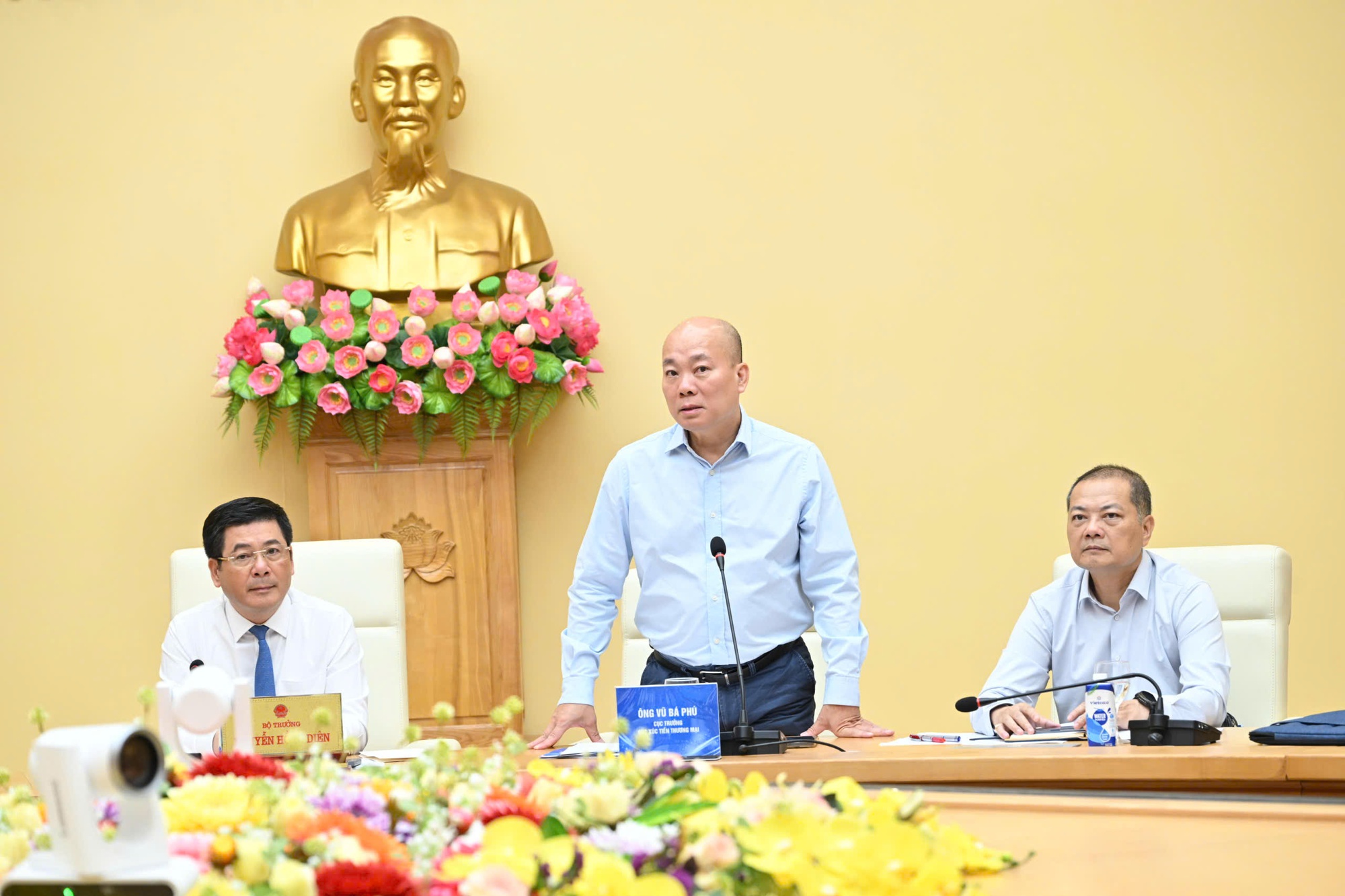 Đa dạng hóa thị trường, sản phẩm: Động lực cho mục tiêu xuất siêu 30 tỷ USD- Ảnh 1. Đa dạng hóa thị trường, sản phẩm: Động lực cho mục tiêu xuất siêu 30 tỷ USD- Ảnh 1.