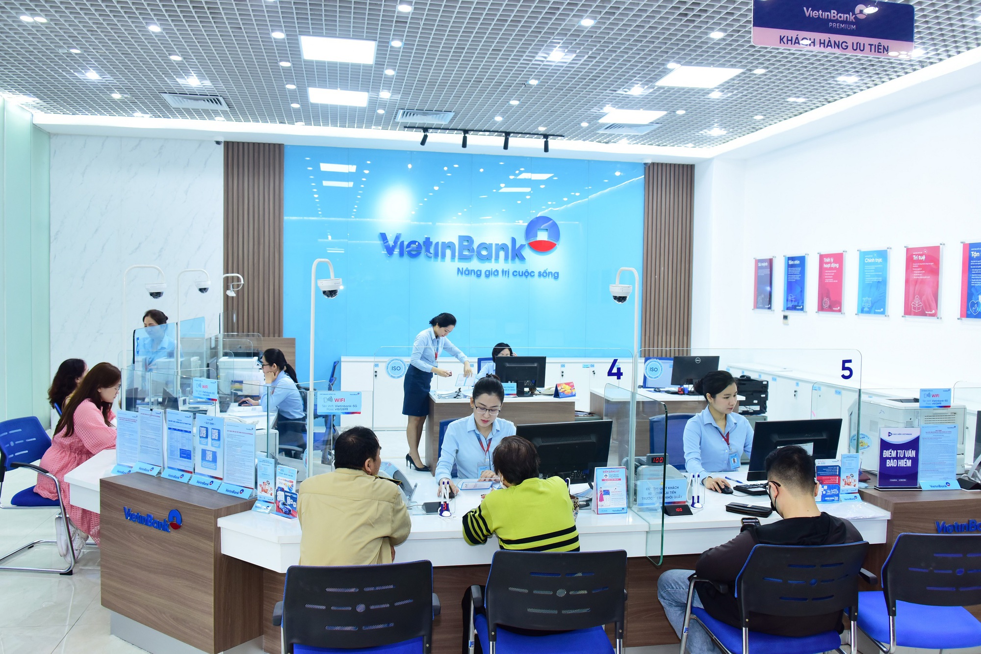 VietinBank: Vững vàng vị thế ngân hàng trụ cột, chủ lực của nền kinh tế- Ảnh 2.