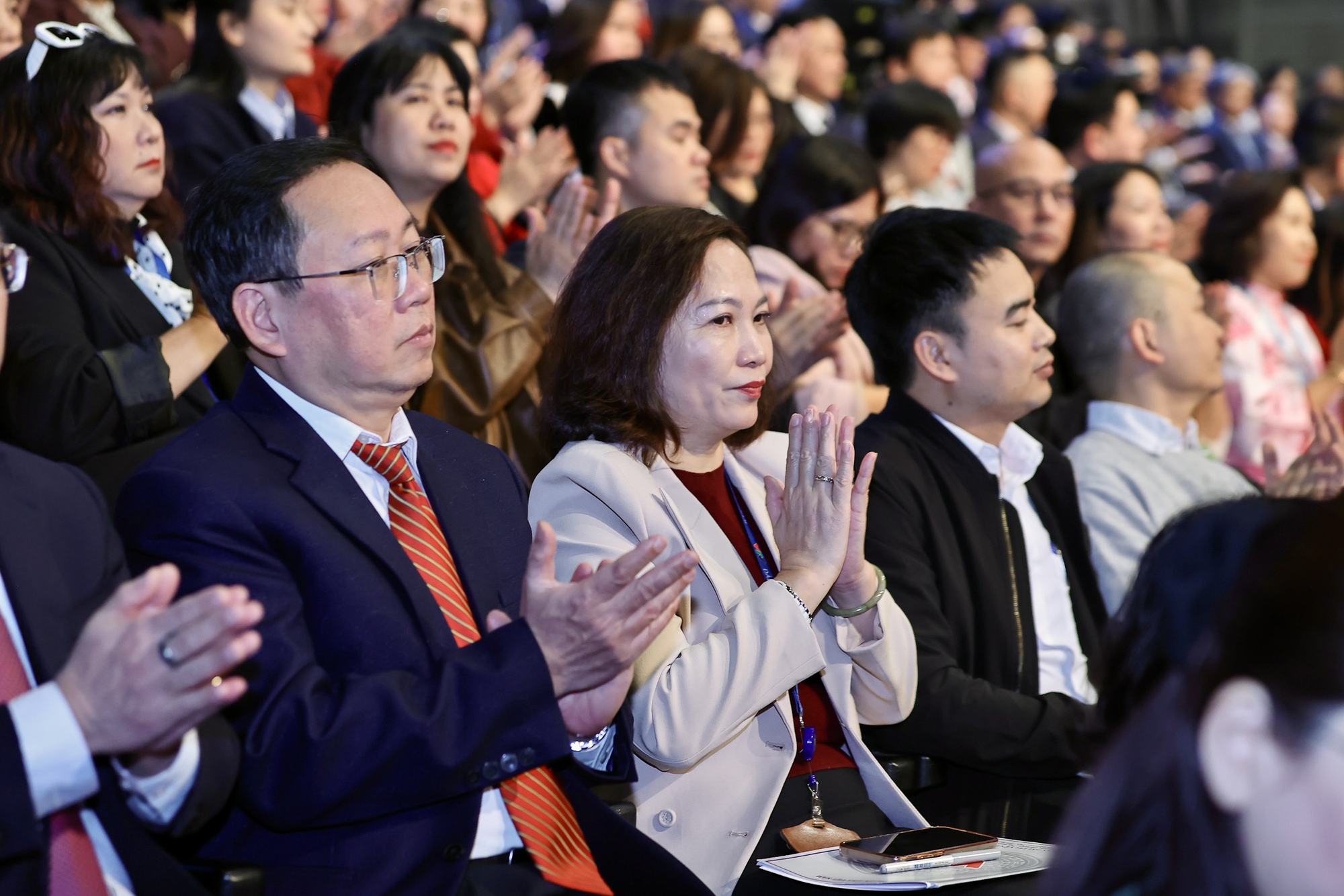 Thủ tướng: VTV phát huy vai trò đặc biệt quan trọng trong hệ thống thông tin, truyền thông và định hướng tư tưởng- Ảnh 12.