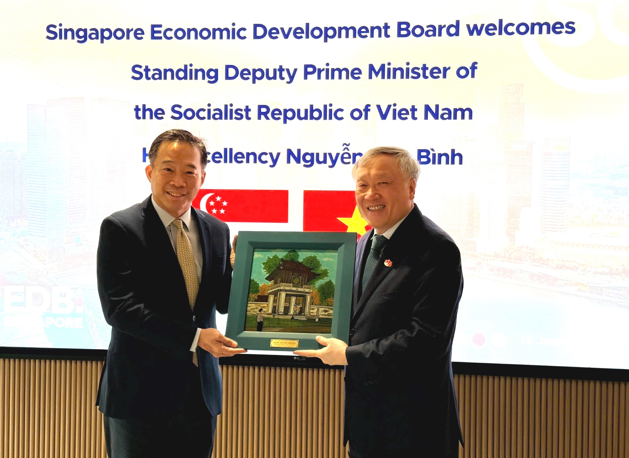 Phó Thủ tướng Nguyễn Hòa Bình làm việc với các cơ quan, doanh nghiệp, nhà đầu tư Singapore để thúc đẩy hợp tác trong lĩnh vực trung tâm tài chính- Ảnh 5.