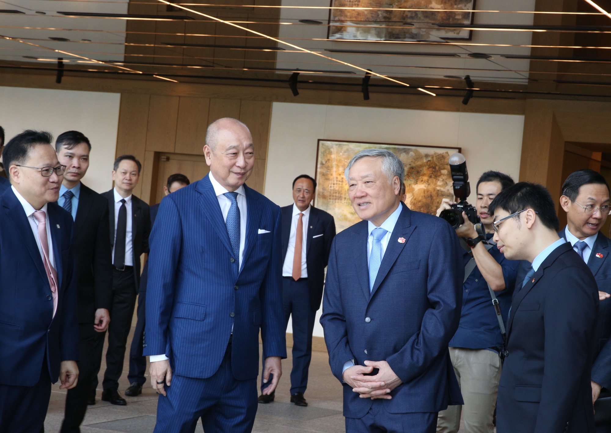 Phó Thủ tướng Nguyễn Hòa Bình gặp Phó Chủ tịch Ngân hàng UOB- Ảnh 2.