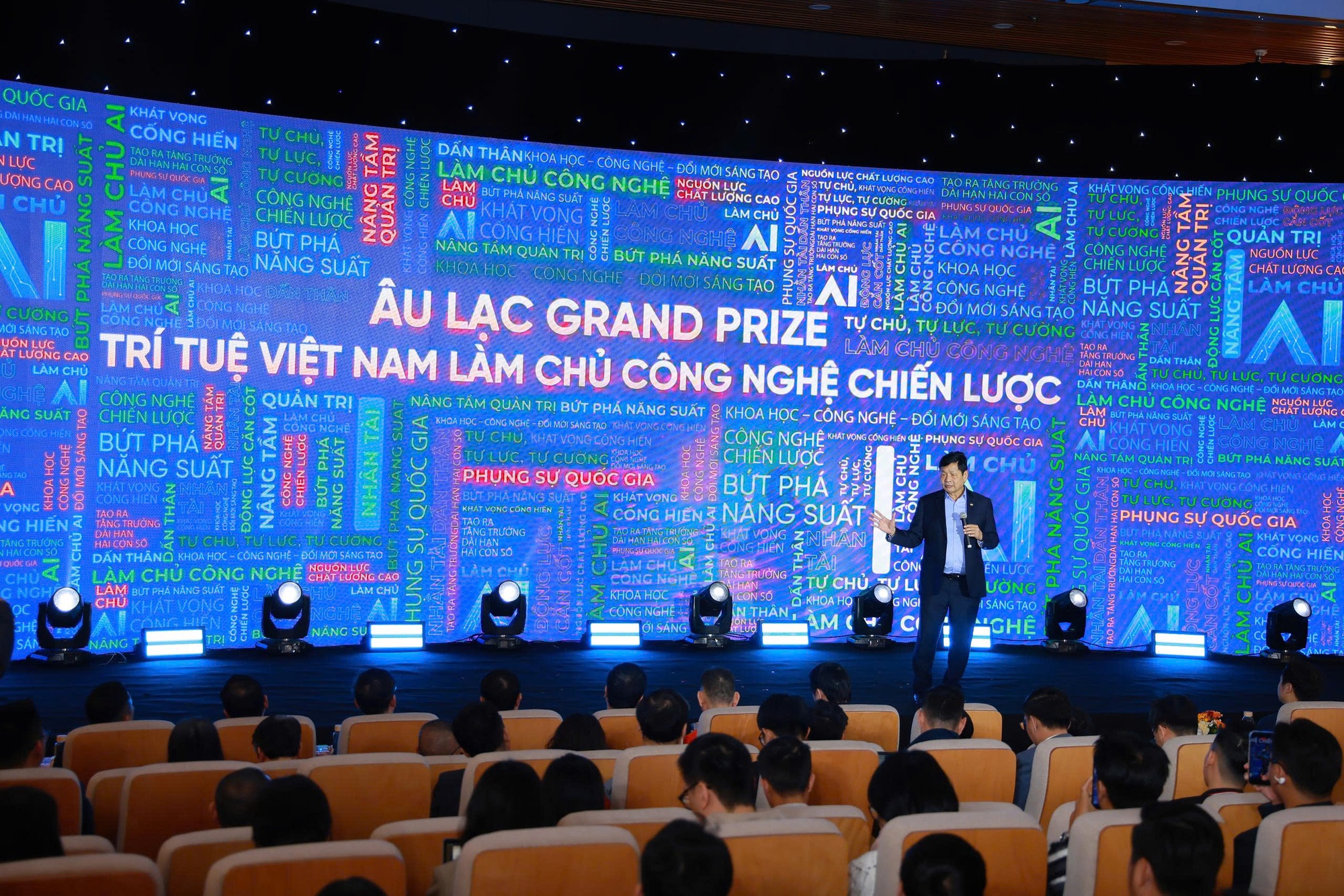 Chính thức khởi động Giải thưởng công nghệ Âu Lạc Grand Prize trị giá 1 triệu USD- Ảnh 3.