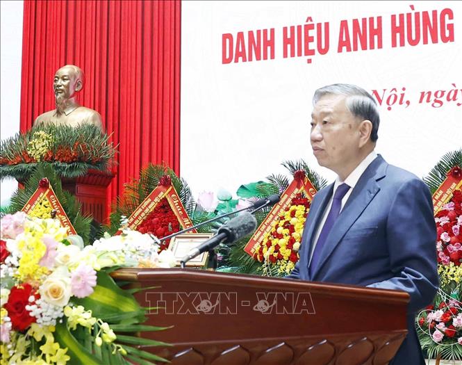 Tổng Bí thư Tô Lâm: Đổi mới, hoàn thiện phương thức bảo đảm hậu cần, kỹ thuật trong tình hình mới