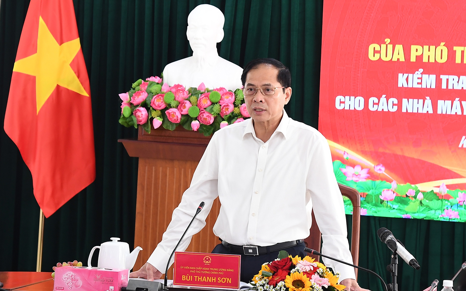 Phó Thủ tướng Bùi Thanh Sơn làm việc với tỉnh Khánh Hoà