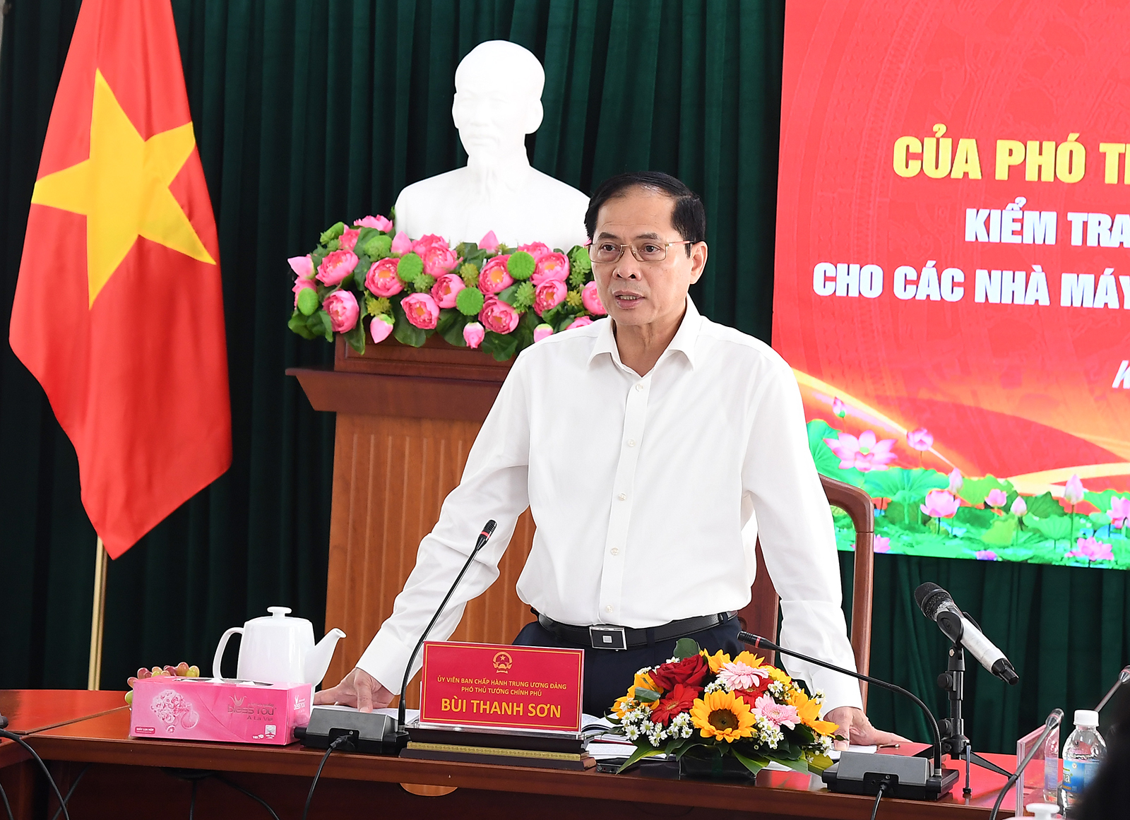 Phó Thủ tướng Bùi Thanh Sơn làm việc với tỉnh Khánh Hoà- Ảnh 2.