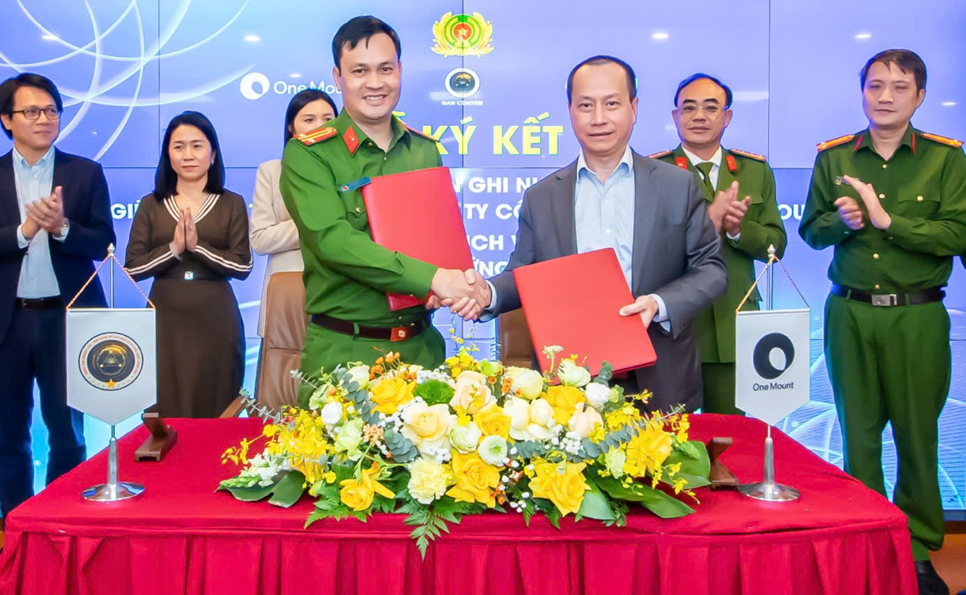 Triển khai dịch vụ xác thực điện tử qua VNeID trên ứng dụng ONEU- Ảnh 1.