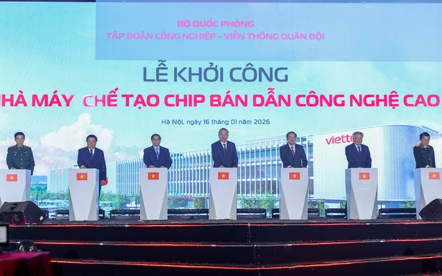Thủ tướng: Nhà máy chế tạo chip bán dẫn công nghệ cao là mắt xích then chốt mà Việt Nam còn thiếu