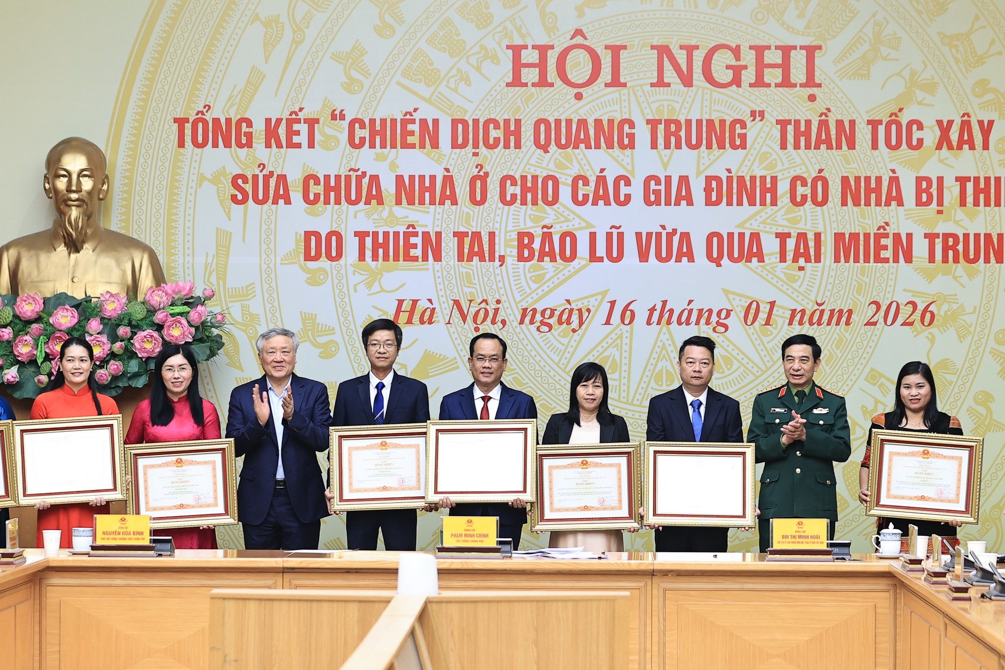 TỔNG THUẬT: Thủ tướng Chính phủ chủ trì Hội nghị tổng kết 