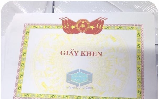 Thẩm quyền quy định hồ sơ đề nghị tặng giấy khen